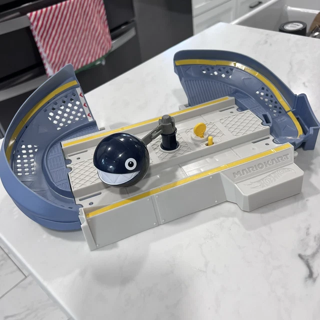 HOT WHEELS MARIO Kart Chain Chomp Track Set Tested Working 25.90