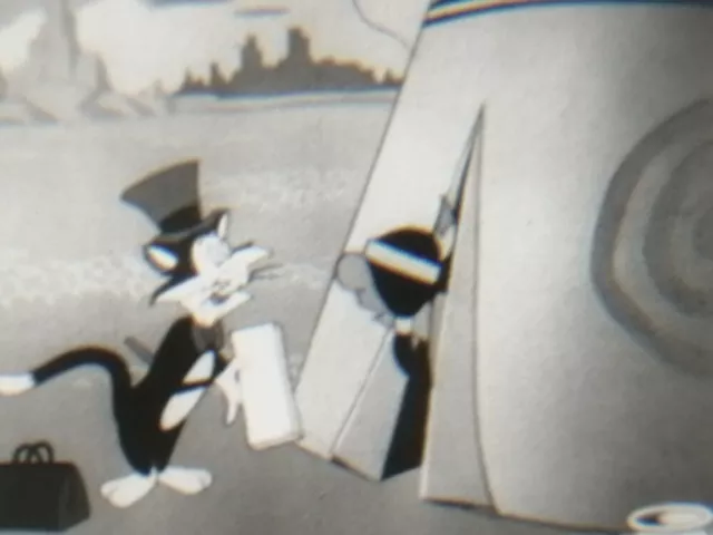 Vintage Super 8 Film: Walter Lantz Cartoon "Doc's Last Stand" BW No Sound (RK48)