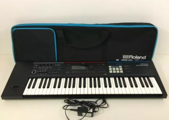 Roland Juno-DS 61 Key synthesizer keyboard w/Adapter, gig Case Test Completed