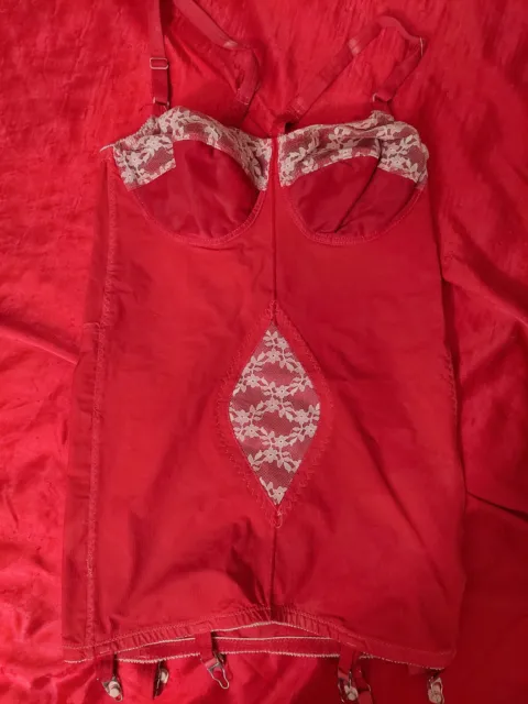 RED VINTAGE SIZE 34 All in One Girdle Kiss Me Deadly What Katie Did ...