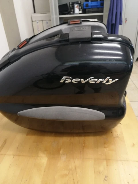 PIAGGIO BEVERLY 400 Borse Laterali Rigide Originali EUR 290,00
