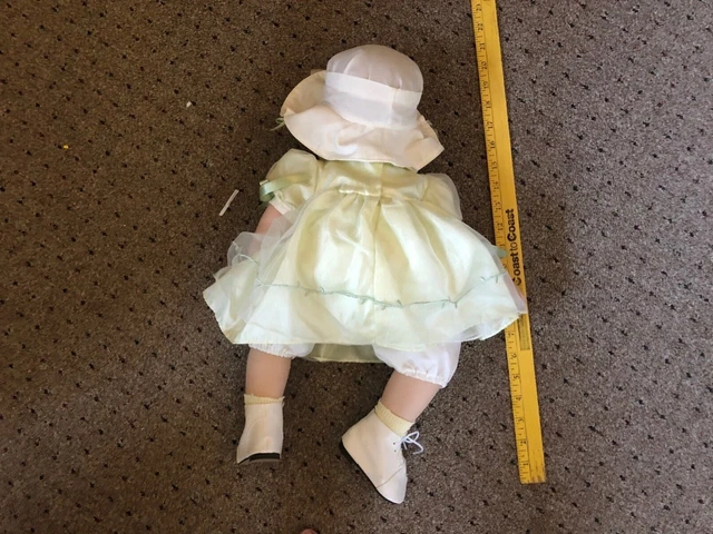 2004 20" Paradise Galleries Treasury Collection "Catherine" Baby Doll 6
