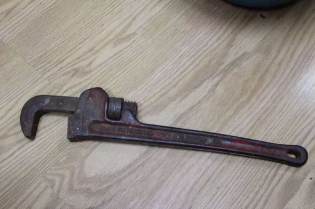 Vintage Ridgid 18" HEAVY DUTY Pipe Wrench Made by Ridge Tool Co. Elyria Ohio USA