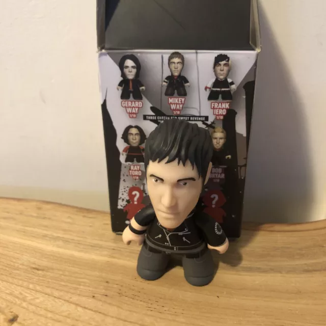 MY CHEMICAL ROMANCE Resin Prototype Figure Gerard Way Mikey Ray