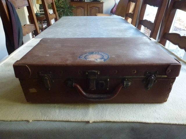 Ancienne Valise Bois Peau De Porc Cuir Renforts Métal Capitonnée Ref 10