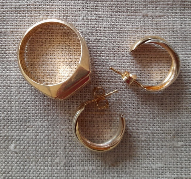 Bague Vintage En Or 18k, Sertie D'un Corail