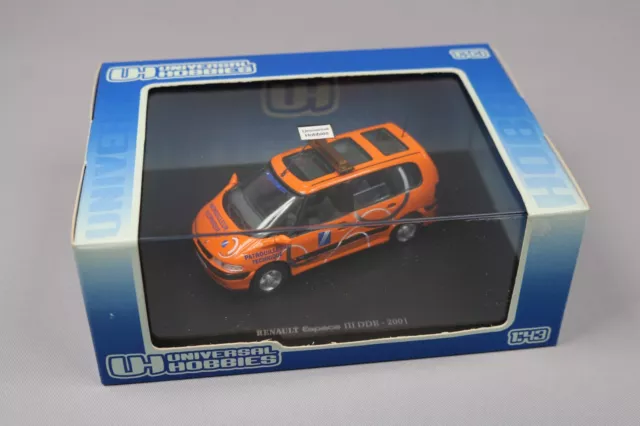 ZC1293 UNIVERSAL HOBBIES 2036 1/43 1:43 Voiture Renault Espace III DDE 2001