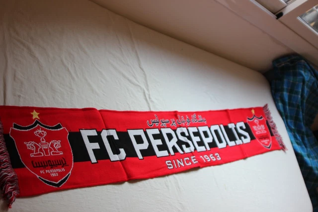 Polícia acha suposto arsenal de 'ultras' da Inter de Milão - Esportes