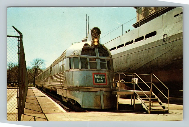 Chicago IL-Illinois, First Railroad Streamliner, Museum, Vintage Postcard