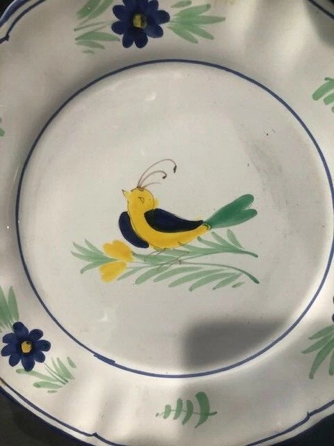 J Peterman Co Italian White Glazed Pottery Majolica 9 In Plate Bird Image 3
