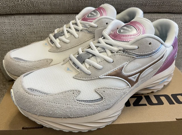 NIKE ボメロ18 26.5cm Trainers, Men's Shoes, Men, Clothes, Shoes & Accessories