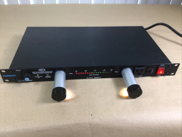 RACK MOUNT FURMAN PL-PLUS Power Conditioner and Light Module 120V 15A ...