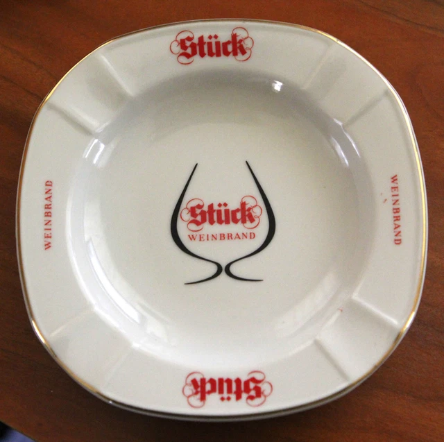 Porcelain Ashtray, Stück Weinbrand Fischer & Co. Germany, Drinker Smoker Cigars