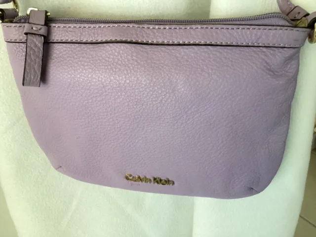 Calvin Klein Pebbled Vegan Leather Crossbody Shoulder Bag Purse Lilac NWOT