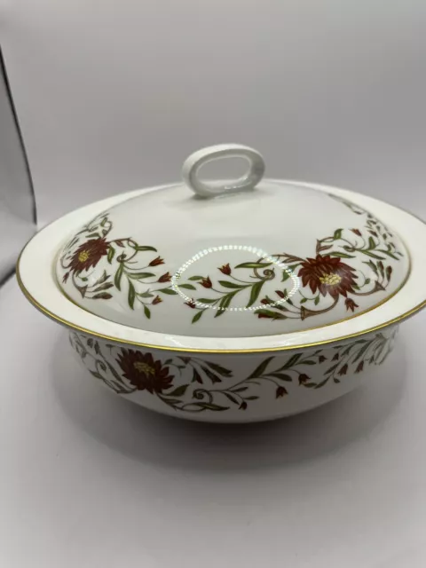 Mariposa by WEDGWOOD Susie Cooper Design Bone China Covered Vegetable Dish