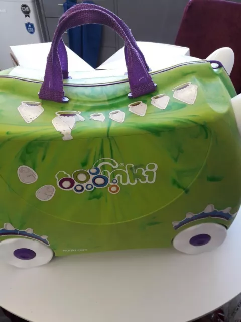 Green Kids Trunki Case - Cg S66