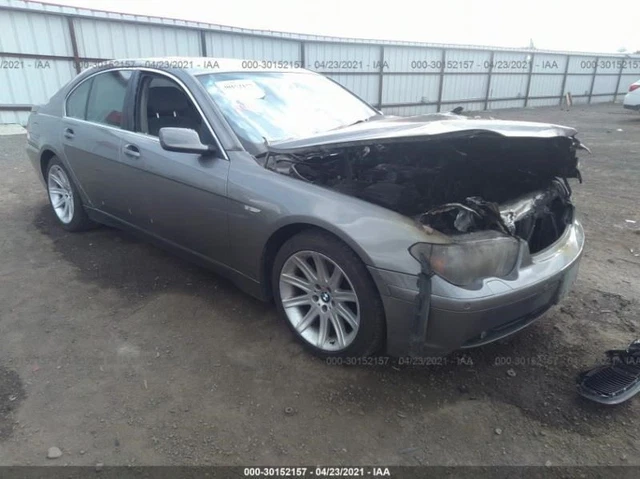 Engine ECM Electronic Control Module 4.4L Thru 8/05 Fits 05-06 BMW X5 1134213