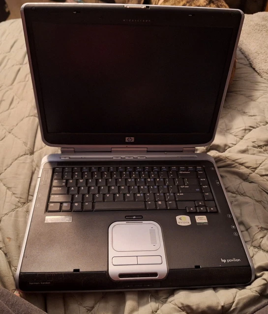 HP Pavilion ZV5000 – 15 Pouces, 256 Mo RAM – Pour Pièces – Écran HS