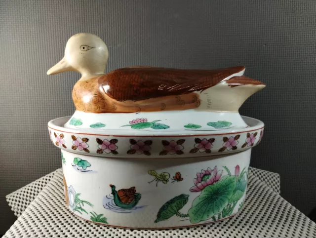 Vintage Chinese Hand Painted Porcelain Duck Casserole