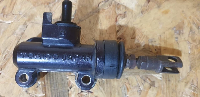 Kawasaki Gpz 550 Kz550 H1 Rear Brake Master Cylinder 43015-1086 Pompa Freno Post
