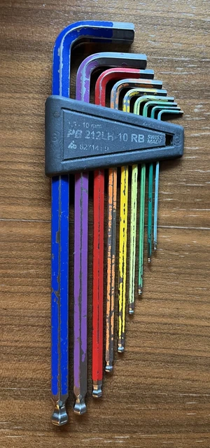 PB Swiss Sechskantschlüsselsatz Mit Kugelkopf | Lange Stubby-Spitze, Regenbogenfarben, Größen 1,5–10 Mm – 100% Made In Switzerland