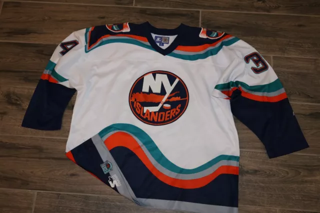 Autographed CCM New York Islanders Wave Hockey Jersey Vintage NY White Home L