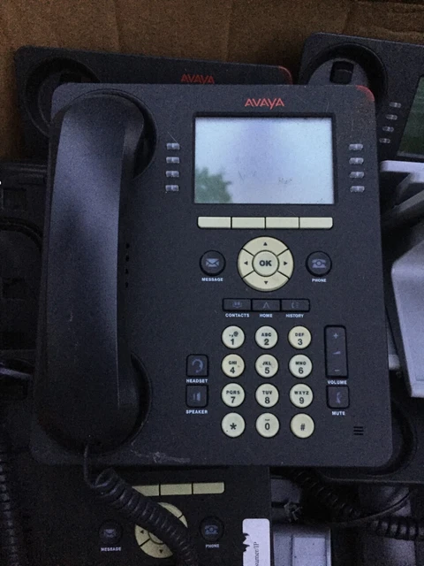 lot of 10 Avaya 9608 IP Phone with Stand 9608D01A 1009 VoIP Office Telephone