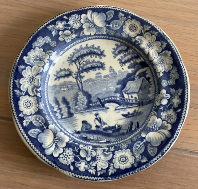 ANTIQUE, STAFFORDSHIRE TRANSFERWARE, BLUE AND WHITE PLATE. 14cms