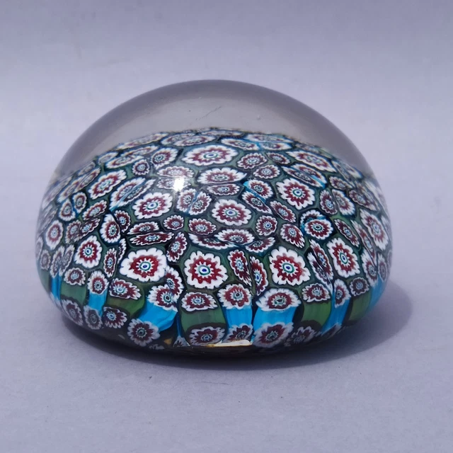 Presse-papier Sulfure Verre - Paillettes Dorées Sur Fond Noir - Diamètre 8cm - Décoration Bureau