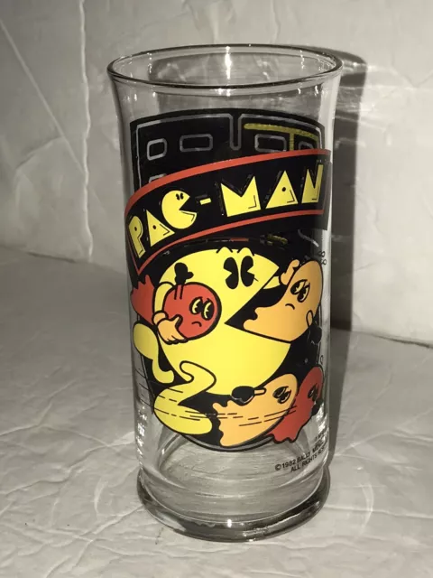 Vintage 1982 Pac-Man Drinking Glass Bally Midway Arcade Video Game Nice