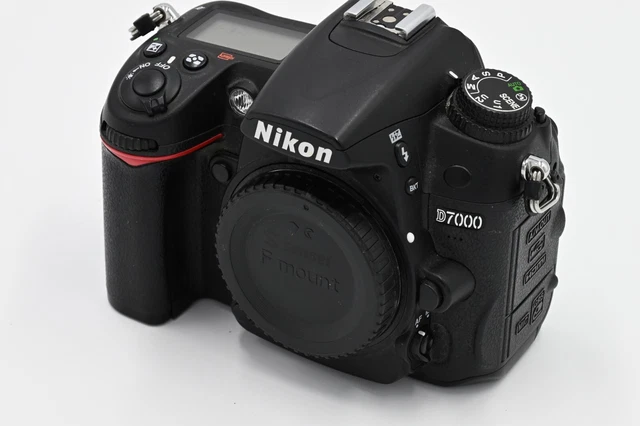 Nikon D7000 Digital SLR Camera Body Only - Shutter Count: 6,200 - #696