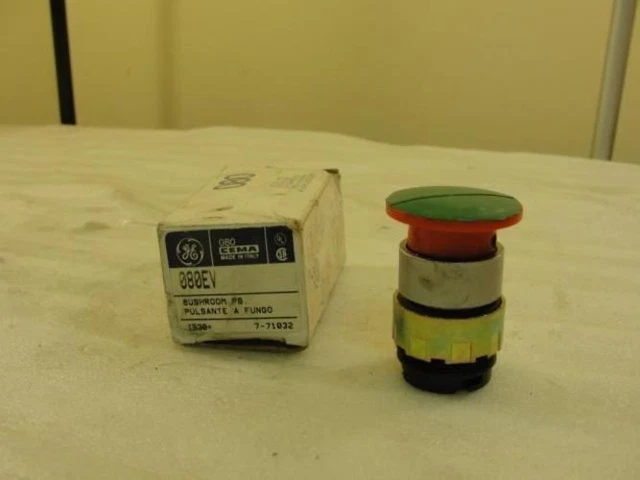 198085 Old-Stock; GE 080-EV Pushbutton