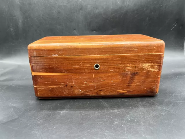 Vintage Lane Small Cedar Wooden Chest With Original Key brown Jewelry box 9 X 5