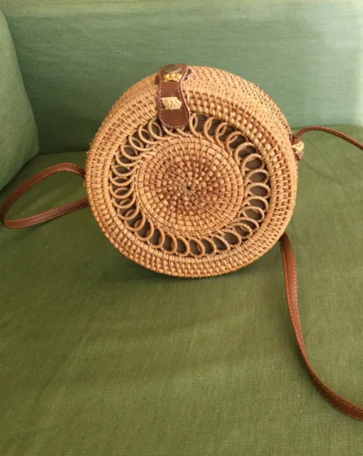 Women Rattan Straw Woven Circular Round Shoulder Crossbody Strap Bag Handbag