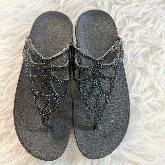 FitFlop Women’s Size 7 Bumble Crystal Thong Sandals