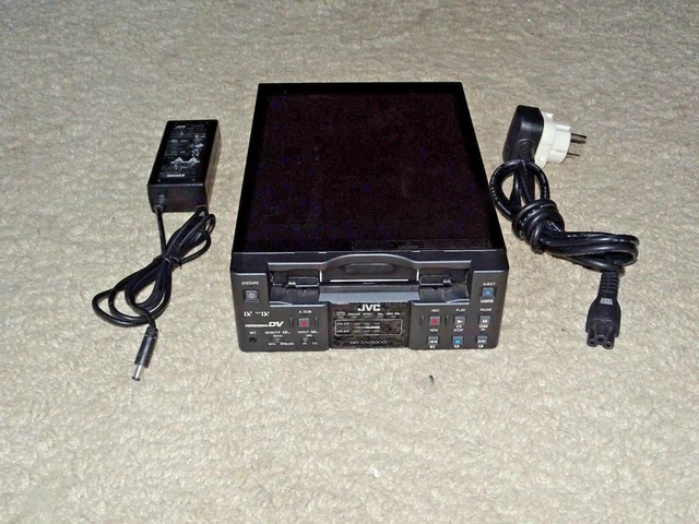 JVC BR-DV3000 DV & Mini DV Professional Player / Recorder. For