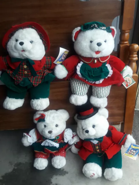 Christmas Teddy Bear Collection stuff Animal 1993 or 1995 Vintage $15 each.