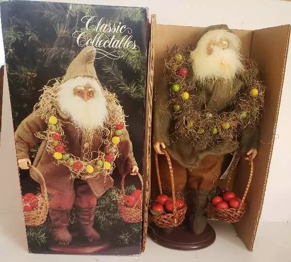 Old World Classic Large 16" Santa Claus Statue With Wreath On Neck Holding Apple