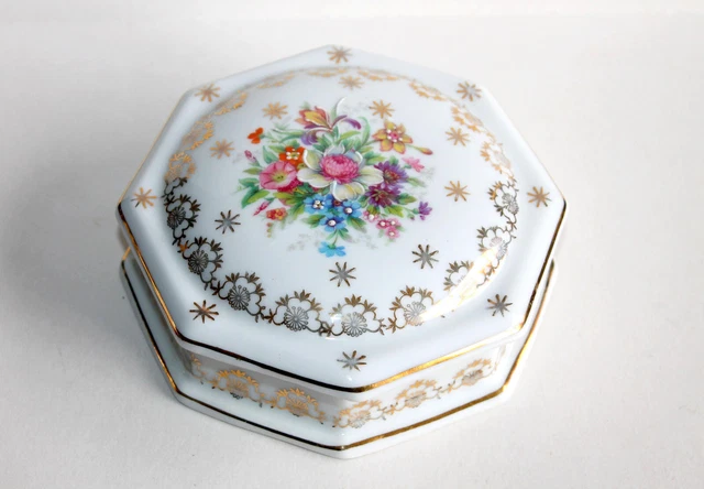 Boîte à Bijoux Ou Bonbonnière En Porcelaine De Limoges Décor Fleur - Occasion, Marque Tharaux