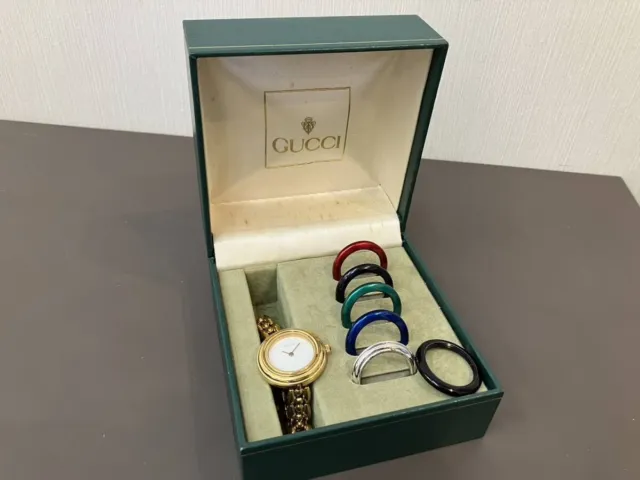 Gucci Wrist watch Bracelet 11/12.2 Change 6 Bezel Gold w/ Box Used Working