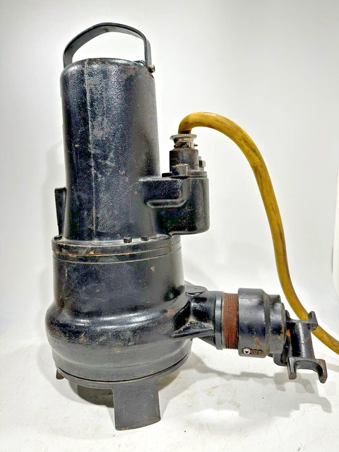 HOMA SUBMERSIBLE PUMP  Amps 6.9  VOLTS 208 HZ 60 RPM 1750 PH 3 GERMANY
