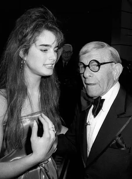 BROOKE SHIELDS & George Burns at NBC Taping of Bob Hope Anniver - 1981 ...