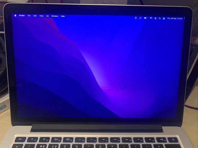 Apple MacBook Pro Retina 13" (2015) Core i5 2,7 GHz - A1502 - nuovo schermo e batteria