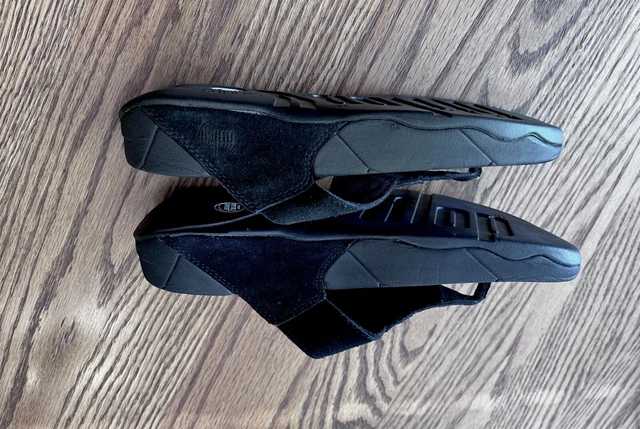 Women's Fitflop Oasis #026-001 Black Suede Toning Wedge Sandals. US Size: 9 3