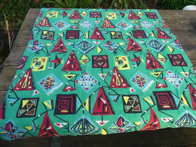 Coupon De Tissu Coton Fantaisie Imprimé Fleuri - Largeur 280 Cm, Longueur 280 Cm