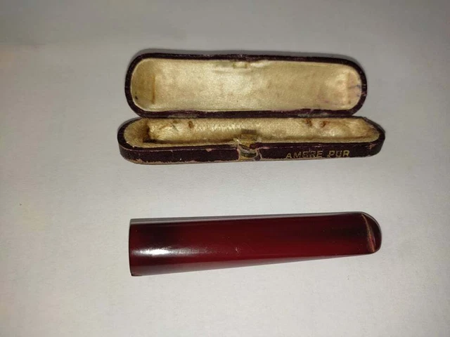 Vintage Real Cherry Mouthpiece Amber Cigarette Holder