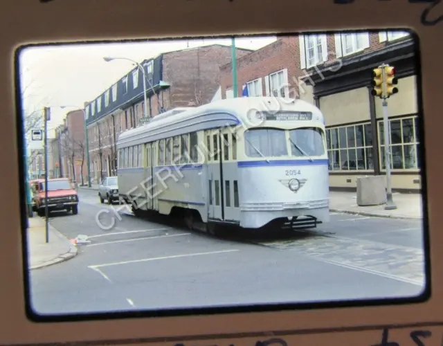Original '79 Kodachrome Slide SEPTA Philadelphia Trolley 2054 action RT23  36W22