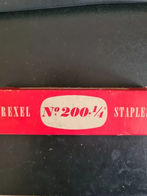 Vintage  Box Rexel No 200 Staples 1/4" Rexel Triumph Tracker New Old Stock