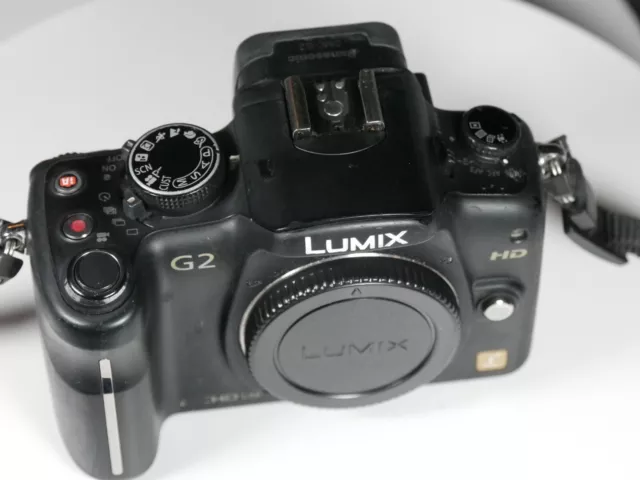 Panasonic LUMIX DMC-G2K 12.1MP Digitalkamera - Gehäuse Body Schwarz