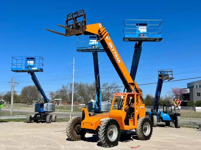 2005 Skytrak 6042 42' 6,000 lbs Telescopic Reach Forklift Telehandler bidadoo